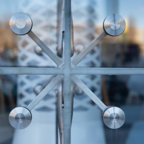 Tempered Glass Vs. Laminated Glass Choosing The Right Option