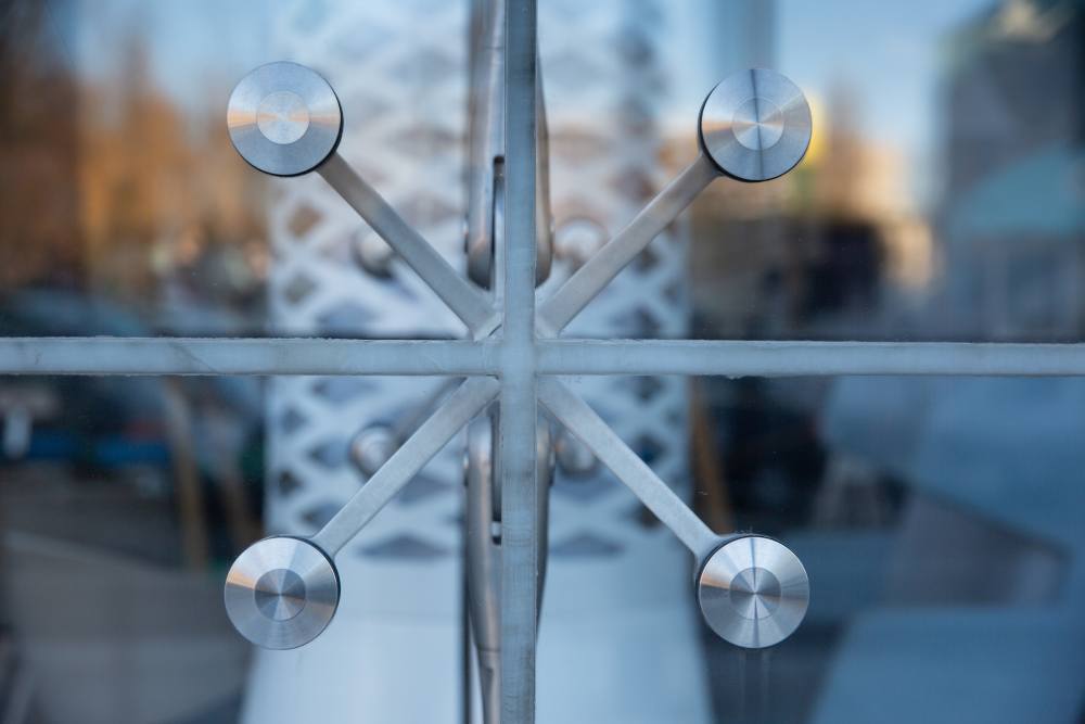 Tempered Glass Vs. Laminated Glass: Choosing The Right Option
