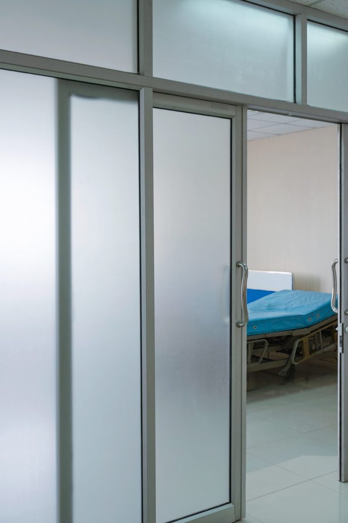 Medical Facilities glass installation detail