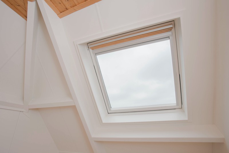 7 Types of Skylight Windows You Can Add to Your Home